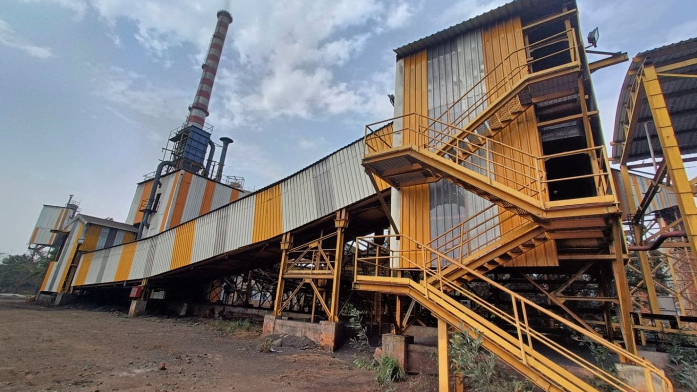 Long covered conveyor gallery at a power plant